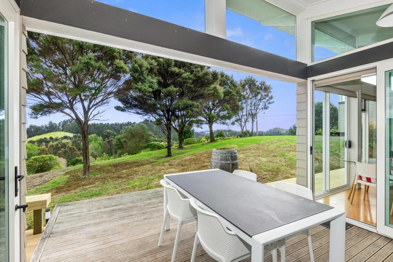 Paroa Bay Chalets - Te Whare Tui Russell Exterior foto