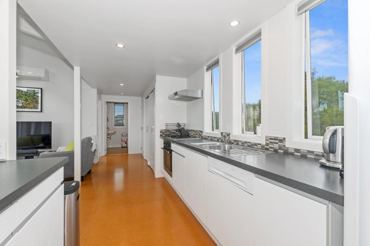 Paroa Bay Chalets - Te Whare Tui Russell Exterior foto